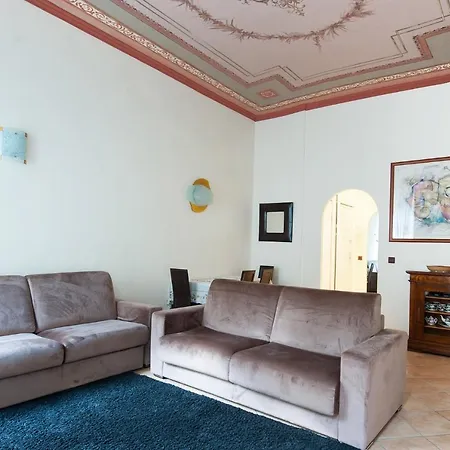 Apartment Merveilleux 2p, A 50 M De La Plage, En Plein Centre