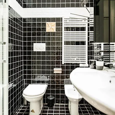 Merveilleux 2p, A 50 M De La Plage, En Plein Centre Apartment
