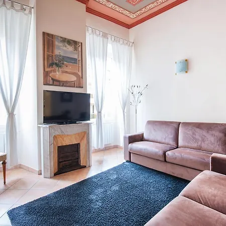 Apartment Merveilleux 2p, A 50 M De La Plage, En Plein Centre Menton