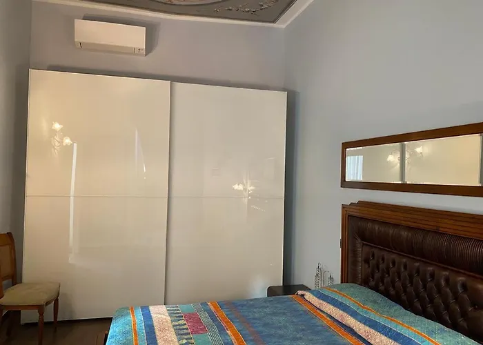 Merveilleux 2p, A 50 M De La Plage, En Plein Centre Apartment Menton