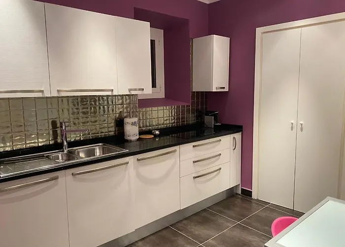 Appartement Merveilleux 2p, à 50 M De La Plage, En Plein Centre Menton