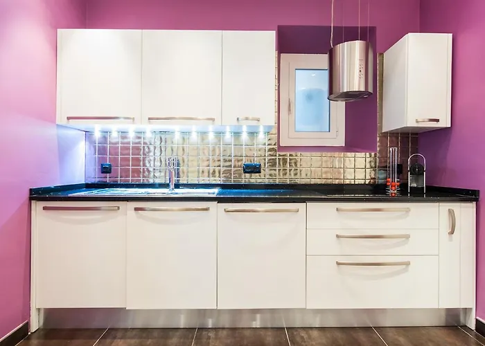 Merveilleux 2p, A 50 M De La Plage, En Plein Centre Apartment *