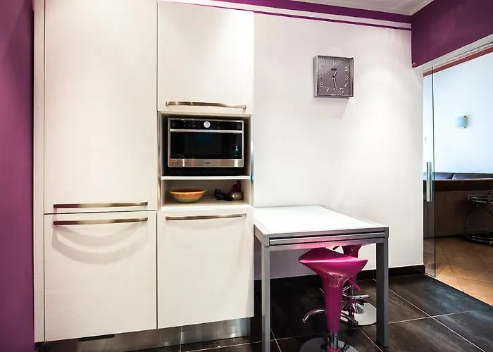 Apartment Merveilleux 2p, A 50 M De La Plage, En Plein Centre