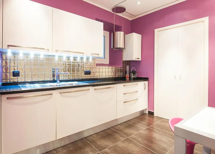 Merveilleux 2p, A 50 M De La Plage, En Plein Centre Apartment